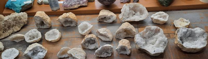 Géodes de cristal de roche en promotion